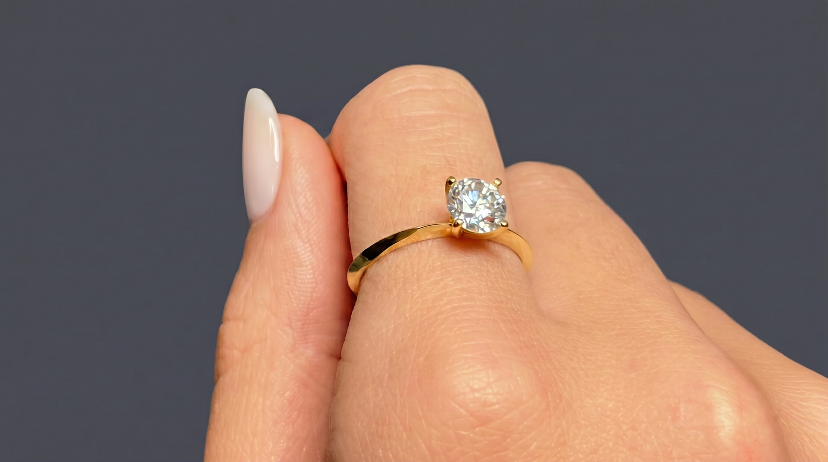 St. Germain - Solitaire Round Ring